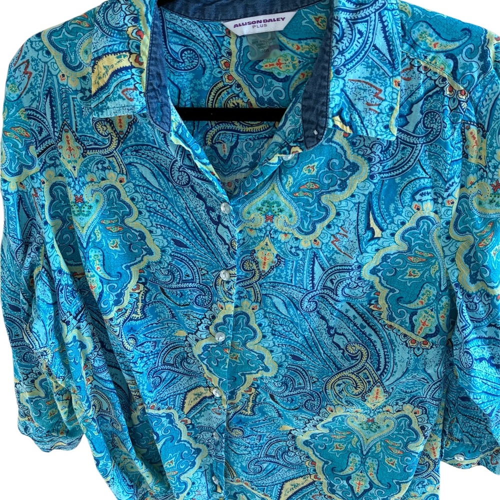 Allison Daley plus paisley blue top